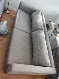 Soffa bortskänkes mot upphämtning
