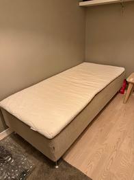 Hilding resårbotten 90 cm bäddmadrass