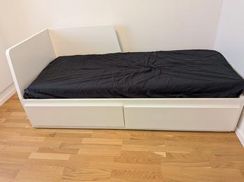 Skänkes: Dagbädd / Soffa / Säng IKEA Flekke