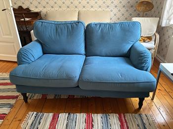 Bra soffa bortskänkes