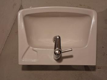 Handfat bortskänkes
