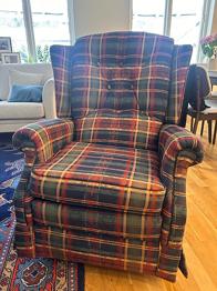 Gungfåtölj slumpas