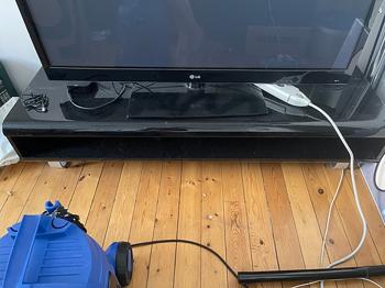 Tv-möbel BORTSKÄNKES