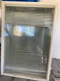 5 kopplade fönster utan karm ca bxh=80x120cm bortskänkes