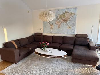 Stor soffa bortskänkes