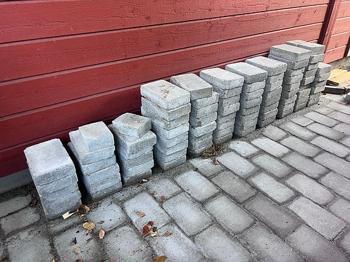 Bortskänkes: Benders labyrint antik