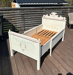 Växa barnsäng bortskänkes