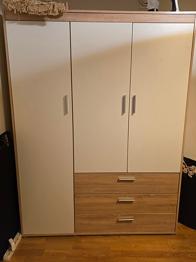 Möbler ska bortskänks bra skick