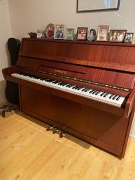 Piano bortskänkes