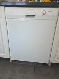 Electrolux integrerad diskmaskin vit