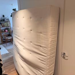 IKEA Hyllestad resårmadrass FAST