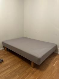 IKEA Sultan säng 135x200 cm bortskänkes