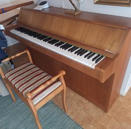 Piano Malmsjö Eloge med pall