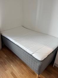 IKEA säng 120x 200 grå BORTSKÄNKES