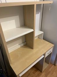 Skrivbord bortskänkes