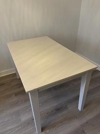 Matbord (vitt) med förlängningsskiva