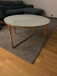 Soffbord säljes