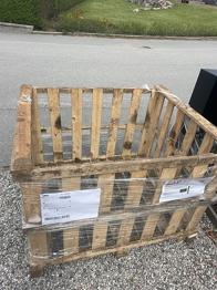 Träpall skänkes